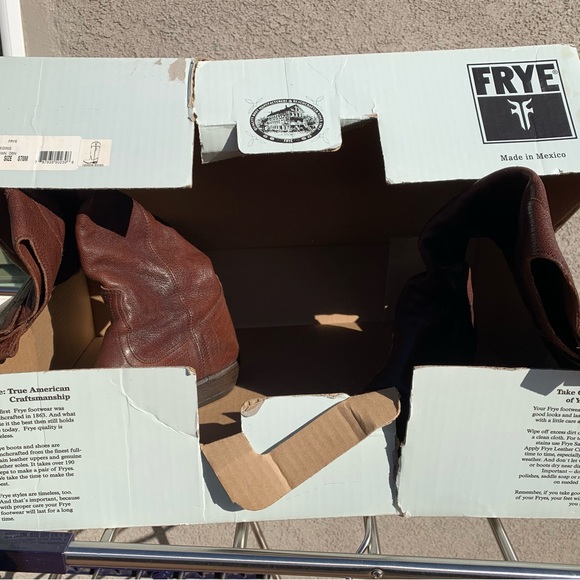 Frye Carson Riding boot - Picture 5 of 5